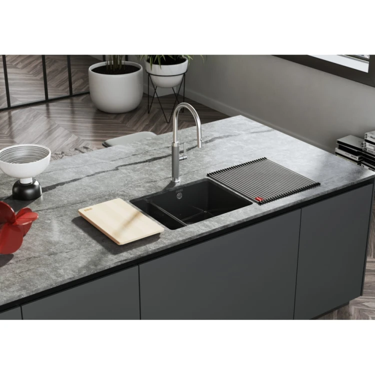 AP001_126.0735.190.jpg