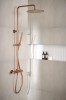 MOZA_BRUSHED_ROSE_GOLD_deszczownia_wannowa_z_bateria_termostatyczna (3).jpg