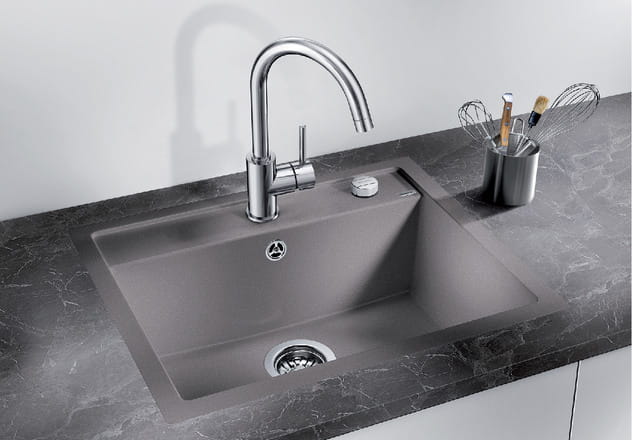 Zlewozmywak granitowy BLANCO DALAGO 6-F 60x50 cm, z korkiem aut., biały, PuraDur 514771