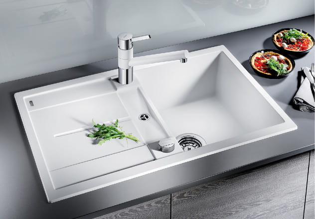 Zlewozmywak granitowy BLANCO METRA 45 S 78x50 cm, z korkiem aut., biały, PuraDur 513028