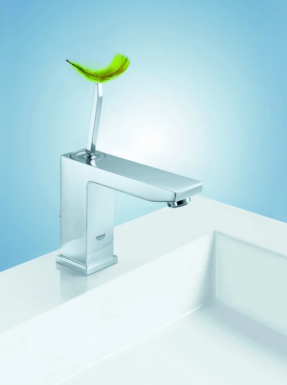 Bateria umywalkowa GROHE EUROCUBE JOY chrom 23657000