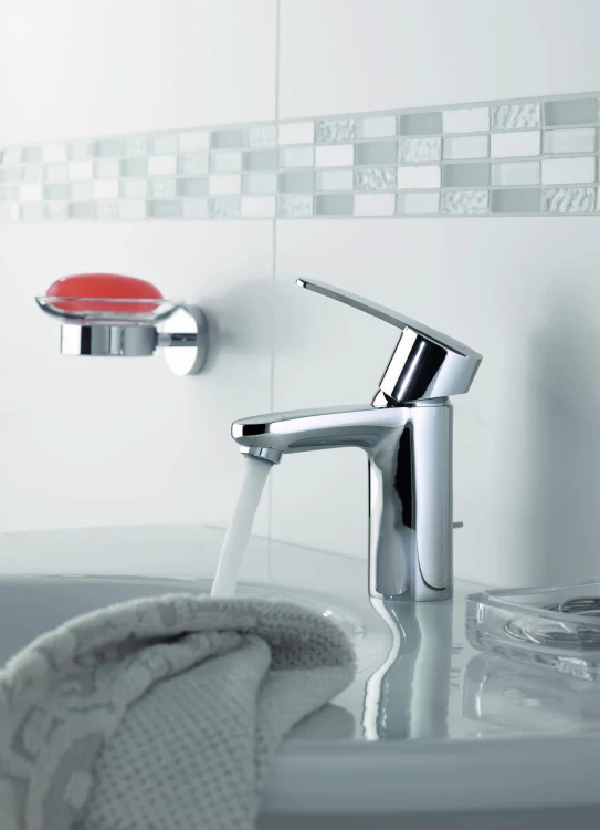 Dozownik mydła GROHE ESSENTIALS chrom 40444001