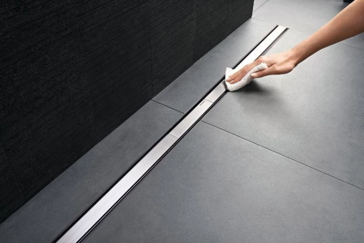 Rynna zbiorcza GEBERIT CleanLine20 odpływu liniowego, 30-90cm, ciemny metal 154.450.00.1