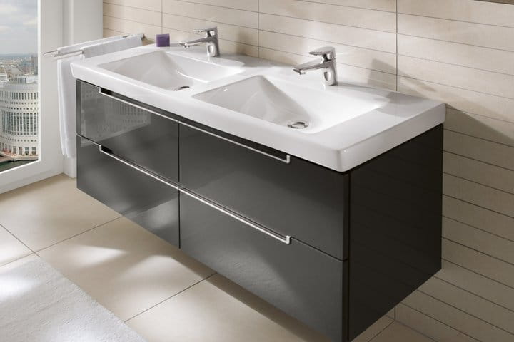 Umywalka meblowa VILLEROY&BOCH SUBWAY 2.0 130x47cm, 2 otwory, biała 7175D001