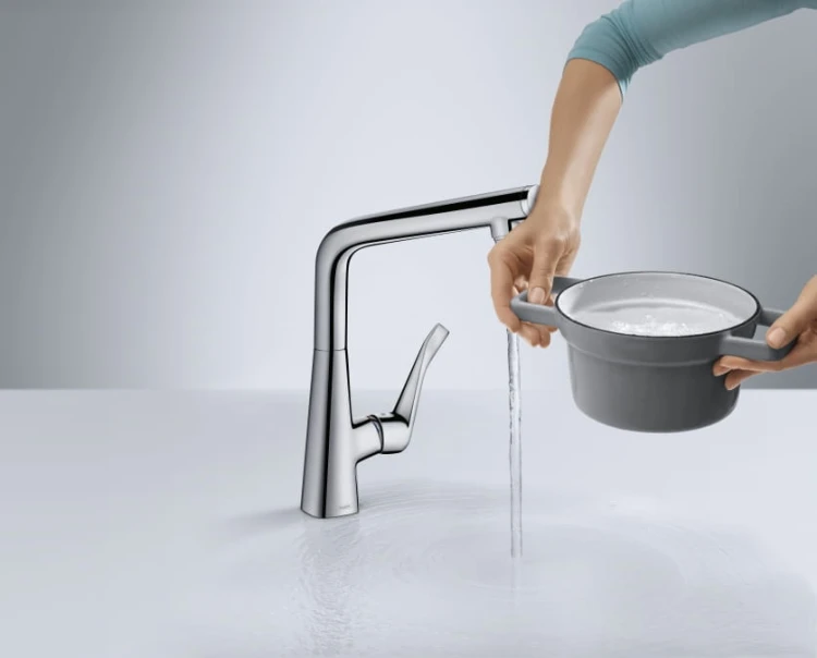 Bateria umywalkowa HANSGROHE METRIS z obrotową wylewką, chrom 14883000